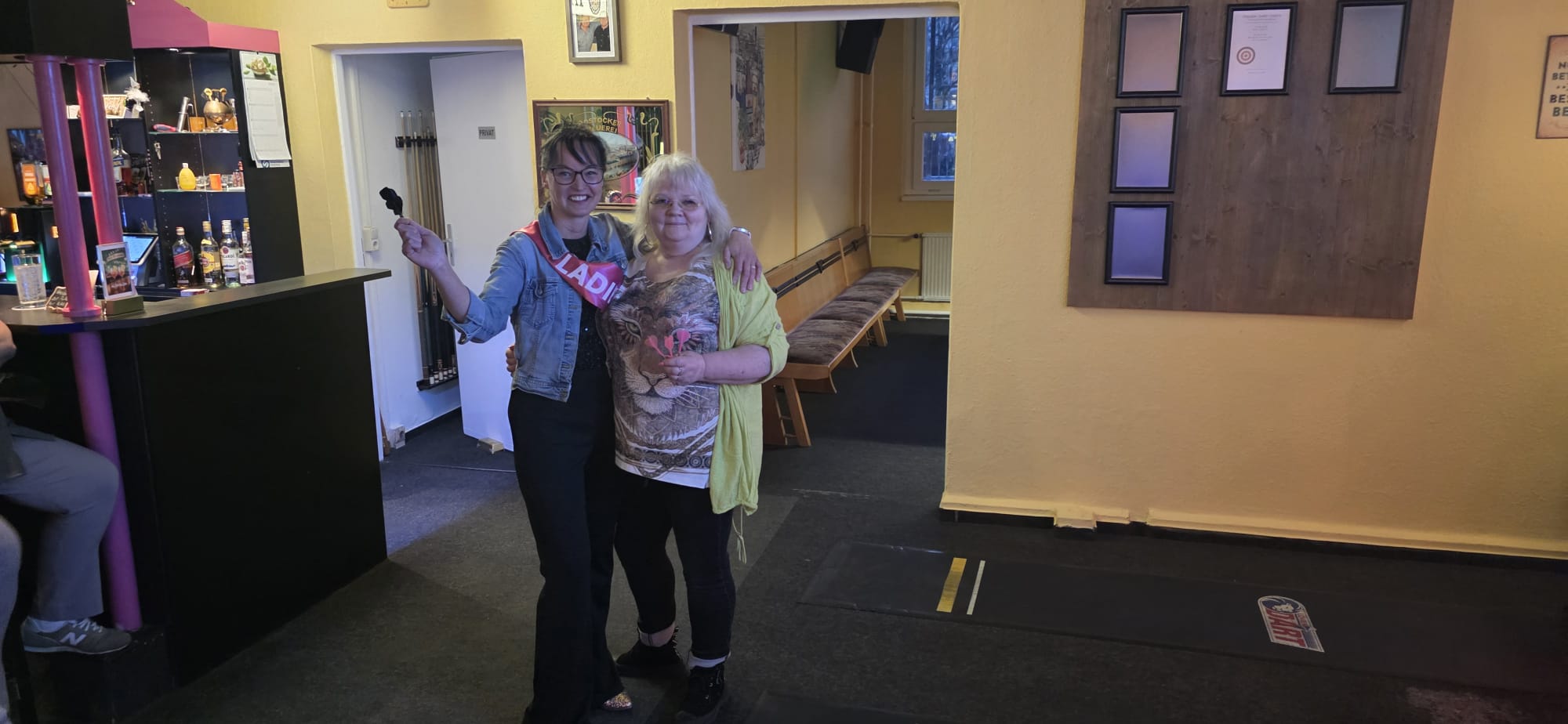 Utes Bierstube Impression: 9.05.21 (1)